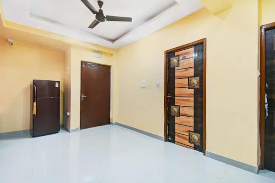 كولكاتا Swagatam Hotel المظهر الخارجي الصورة
